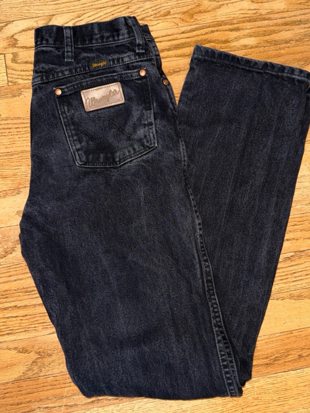 Wrangler Men’s Black Straight-Leg Cowboy Cut Jeans